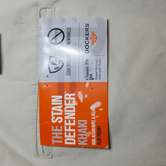 Dockers Signature Khakis, Classic Fit Versatile Pants Size - Picture 13 of 15